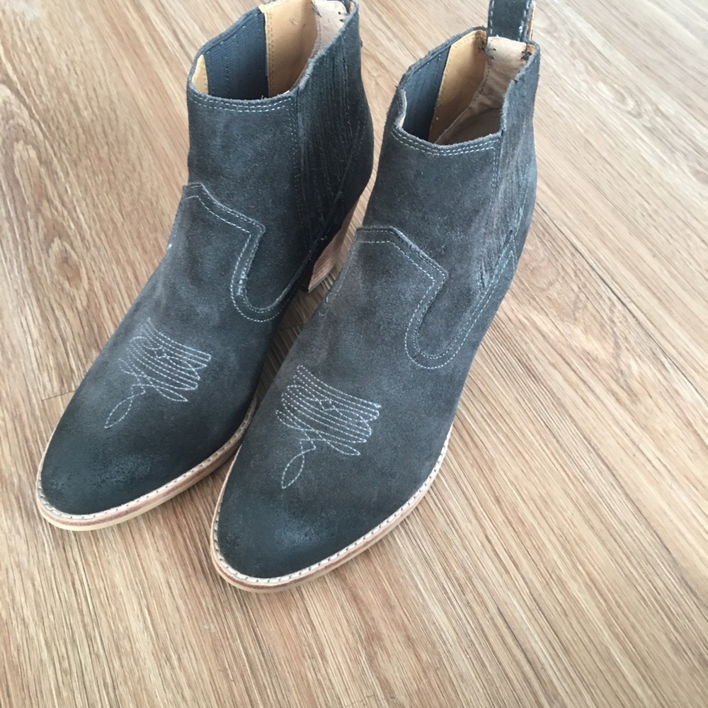 Dolce Vita Suede Cowboy booties
